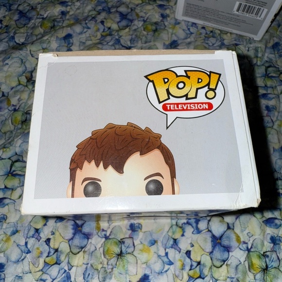 Funko Pop! Doctor Who - Tenth Doctor Funko Pop Figure - Picture 6 of 10